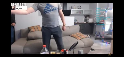 Musaczi - #famemma "nawet na wykopie pisali... że jesteś przyjacielem, a ch*#$ wam w ...