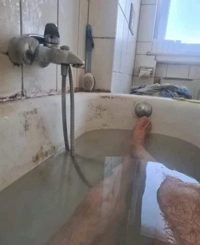 AgentGRU - Pora na cotygodniowa kąpiel 
#przegryw