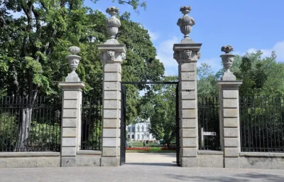 oficjalne_konto - @zarazzzek: e tam, to zwykły płotek dla dzieci z przedszkola ( ͡° ͜...