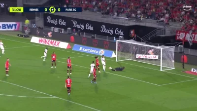 uncle_freddie - Rennes 0 - 1 PSG; Vitinha 

MIRROR: https://streamin.one/v/b3bc9606

...