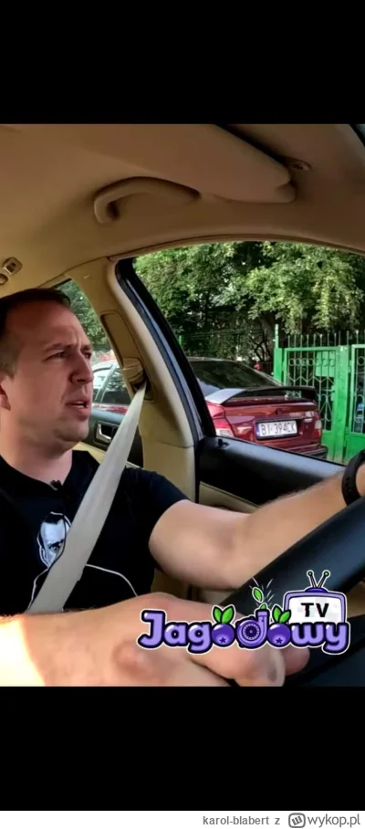 karol-blabert - Czy to fura psa Arona z widocznymi tablicami?
#kononowicz #patostream...