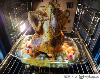 RZM_4 - #gotujzwykopem 

Rozpoczynam pieczenie obiadu dla choupa