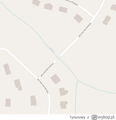 Tytanowy - To samo miejsce w OSM: https://www.openstreetmap.org/#map=19/35.78163/-81....