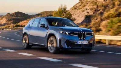 mam_spanko - Śmieszy mnie to nowe bmw, ma taki wąsik jak Hitler xddd

#motoryzacja #p...