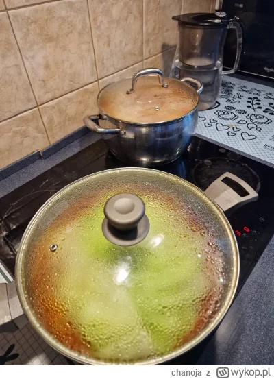 chanoja - @chanoja #gotujzwykopem  do tego dwa gary goląbków. Zapraszam na degustację...