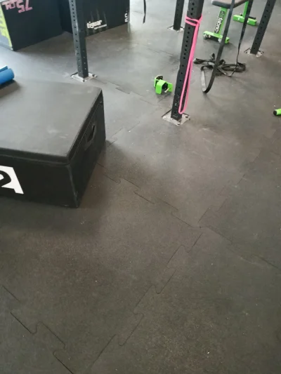 przegro_pisarz - Denerwuje mnie syf na siłowni, ja jestem jednym z niewielu, który od...