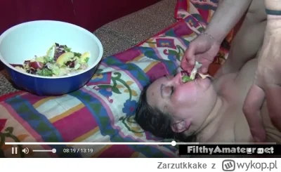 Zarzutkkake - Uwielbiam filmy akcji, kiedy ona jest głodna a on ją dokarmia
Czy to ni...
