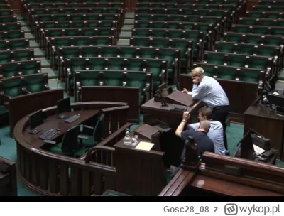 Gosc28_08 - #sejm a co tu się wyprawia (tam dźwięk normalnie jest xD)