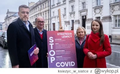 ksiezycwsiatce - @Kutafonix215: rzadkie zdjecie pisowców którzy popierali zamordyzm m...