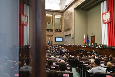 Fatlooser - Jest jakiś dobry człowiek, który może przekazać tym wszystkim pazernym eg...