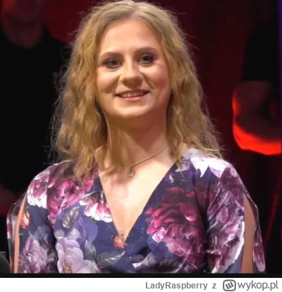 LadyRaspberry - Kazik to młoda dziewucha, a tak ją makijażystki z Prime zrobiły, że w...