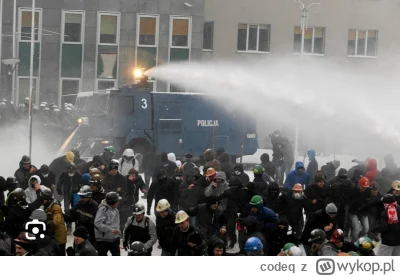 codeq - Znowu zadymy za  rządów Tüska...
A mialo byc wg fajnopolakow tak pieknie i ws...