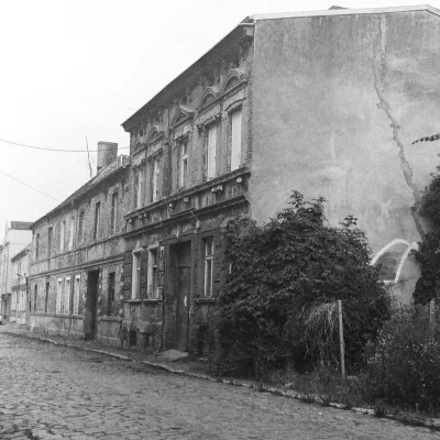 Wiskoler_double - #szczecin #szczecinwobiektywie
Szczecin zagubiony. Czarnobiało to w...