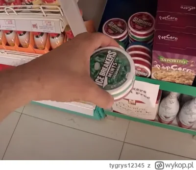 tygrys12345 - #raportzpanstwasrodka Jednak wie, że mu wa.li z gęby wódą i kupuje cuki...