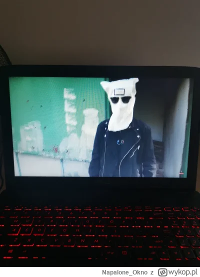 Napalone_Okno - Ehh. Chłop pamięta jak kiedyś oglądał kruszwila i kamerzystę. Kiedyś ...