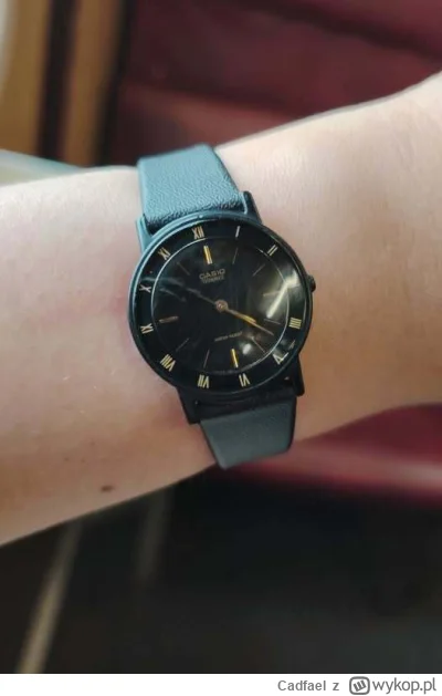 Cadfael - @glider_pro: ja dzisiaj casio od chrzestnego z komunii. całą podbazę go nos...