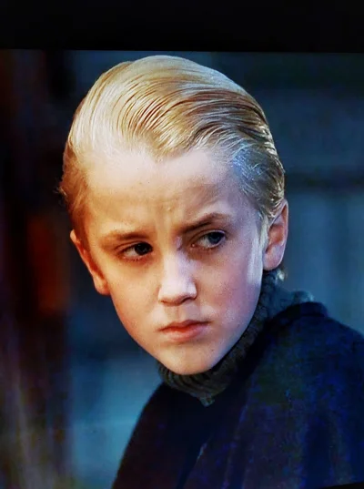 N.....s - Mój synek 8 lat a już zakola ma...
Co ty mu dałaś za geny!?
#harrypotter