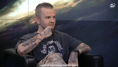 h.....g - @4mja: @Kolarzino @kastrator2 Typowy patus z tatuażami i zerowym intelektem