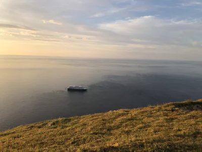 ChlopoRobotnik2137 - A tak wyglada ocean arktyczny jak można wierzyc tabliczce 
#zlom...