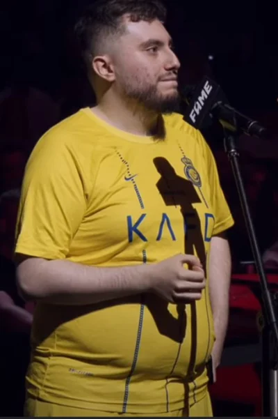 tomek-gwr - Siema wykopki, jest może z nami jakiś dobry trener osobisty, może dietety...