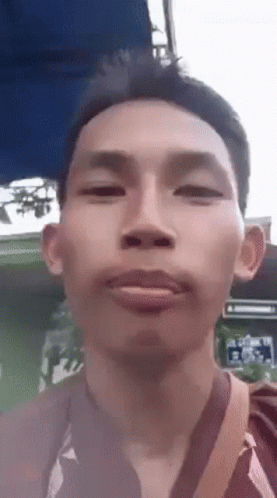 pawelnjjj - @PolskaWrona: https://media1.tenor.com/m/xDyCFpBDLWoAAAAC/uh-no.gif