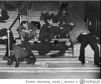 Kantorwymianymysliiwrazen - Trup ściele się gęsto.( ͡° ʖ̯ ͡°)
#ciekawefoto