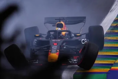 cybher2 - #f1 bolid Red Bulla Maxa po poprawkach Tsubasy