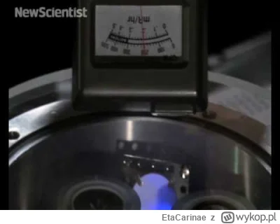 EtaCarinae - #ciekawostki Promieniowanie z taśmy klejącej. Sam to zauważyłem gdy się ...