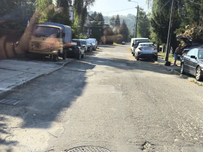 DzikWesolek - Czy na ulicy Zgody w #tarnow nie ma żadnych pieszych że ludzie pozwalaj...