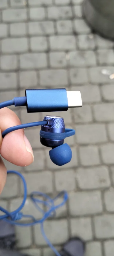 Kagernak - Debil ze mnie bo kupiłem słuchawki USB C a mój telefon nie ma takiego wejś...