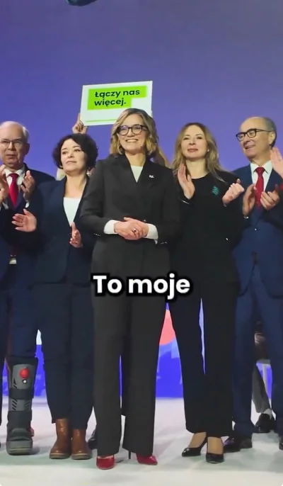 henry_ - Dlaczego Magdalena Biejat ubiera się jak Północno koreańska komunistka? Zres...