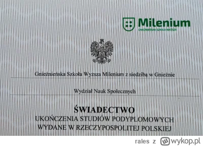 rales - Chłop w końcu po dwóch latach odebrał dyplom gównopodyplomówki, którą robił w...