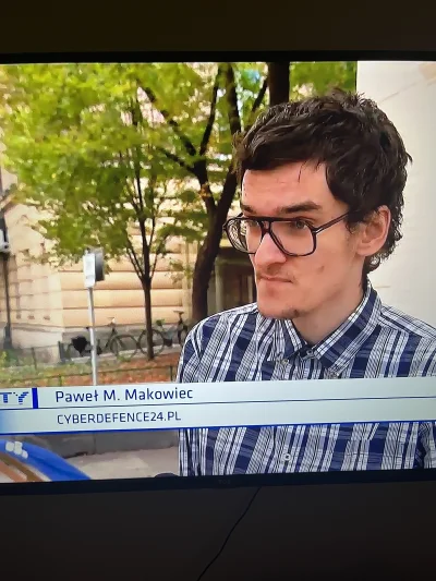 rychu-nalepa - @stanley-fieldmaster: on teraz to wybitny ekspert z Polsat News.