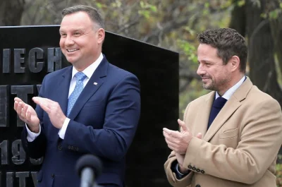 omgzpwnd - @Dzorek: albo głosują na partie, która już kiedyś rozkradała kraj przez 8 ...