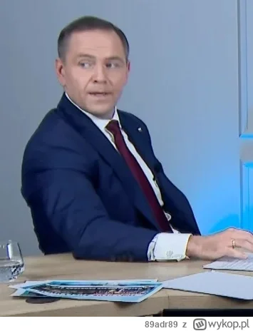 89adr89 - Ojciec na weselu kiedy wujek otwiera kolejną flaszkę 
#polityka #heheszki #...