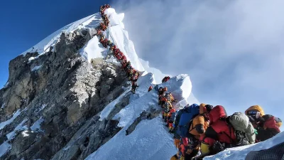 grimhzr - >ale wejście na Mount Everest kojarzy mi się z czymś elitarnym

@3dkm: