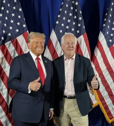 ppiasq - Bardziej pomarańczowego go zróbcie
Ale tak nie wolno, przecież to pan prezyd...