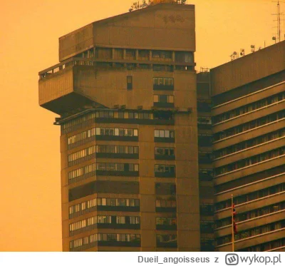 Dueil_angoisseus - Skrzydło szpitalne, Londyn

#architektura #brutalizm #fotografia #...