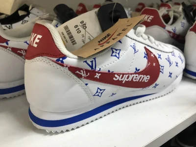 SepulkoZnawca - @ponton U ruskich i w Ukrainie stoiska na bazarach są pełne Calvinów,...