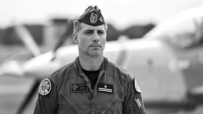 myk-myk-myk - Krakowian zamist bronić naszej granicy, to se kręcił beczki dla funu i ...