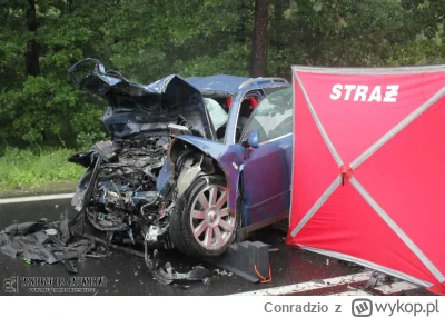 Conradzio - @czorny_m: Strona kierowcy nie jest aż tak mocno uszkodzona, kierowca mia...