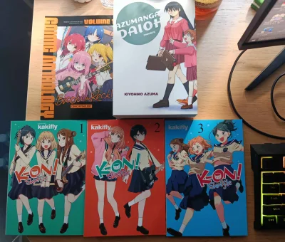 JatuArmy - Nowe zakupy (｡◕‿‿◕｡) OH MY GAAAH

#randomanimeshit #manga