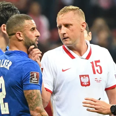 lepaq - Szkoda, że Glik już nie gra w Serie A. By się spotkali z Walkerem ponownie

#...