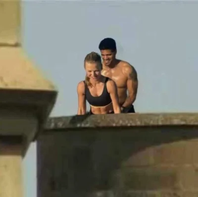 pastorASD - @MrSpider: Nie tak głęboko, mam męża.