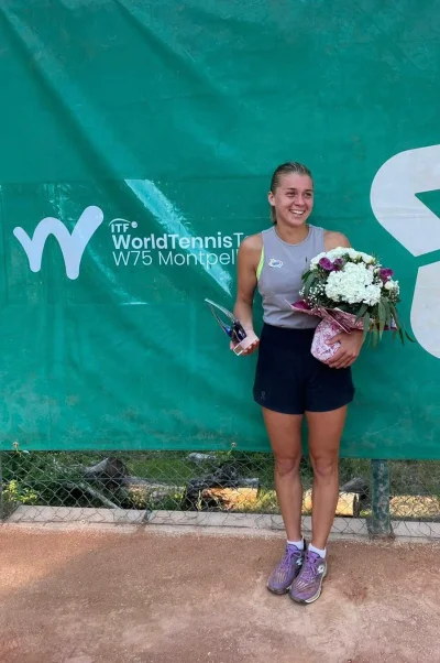 Madziol127 - Majusia Chwalińska z trofeum za ITF 75 w Montpellier
#tenis