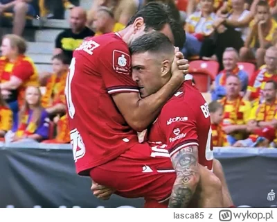 lasca85 - Palec grzebalec? ( ͡° ʖ̯ ͡°)
#mecz