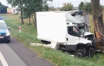 Salido - Wypadki w kolejności według ruchu wskazówek zegara.

1. Pomorskie. Wypadek w...