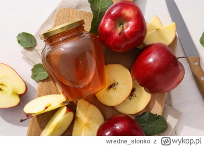 wredne_slonko - #zywnosc #uniaeuropejska #rolnictwo
Każde jabłko z nalepką, za to cuk...