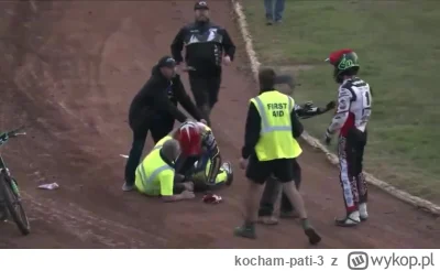 kocham-pati-3 - #zuzel Tak się bawią w UK
mirror https://video.twimg.com/amplify_vi...