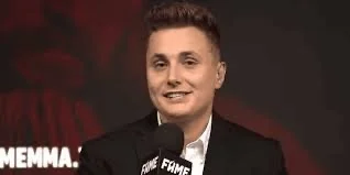 imie-krk - @Sprzedam_Dywan yyyy dobra Michał, powiedz mi jak idą przygotowania?